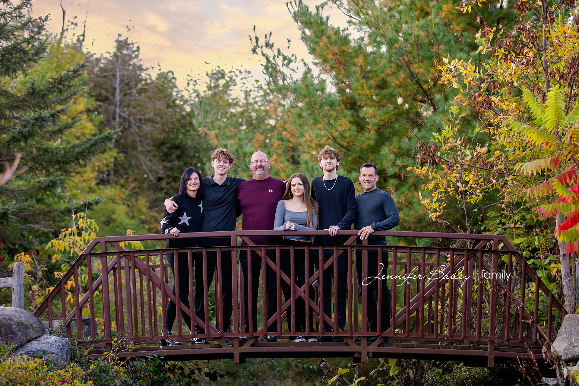 family photos, fall family photographer, Jennifer Bailey Photography