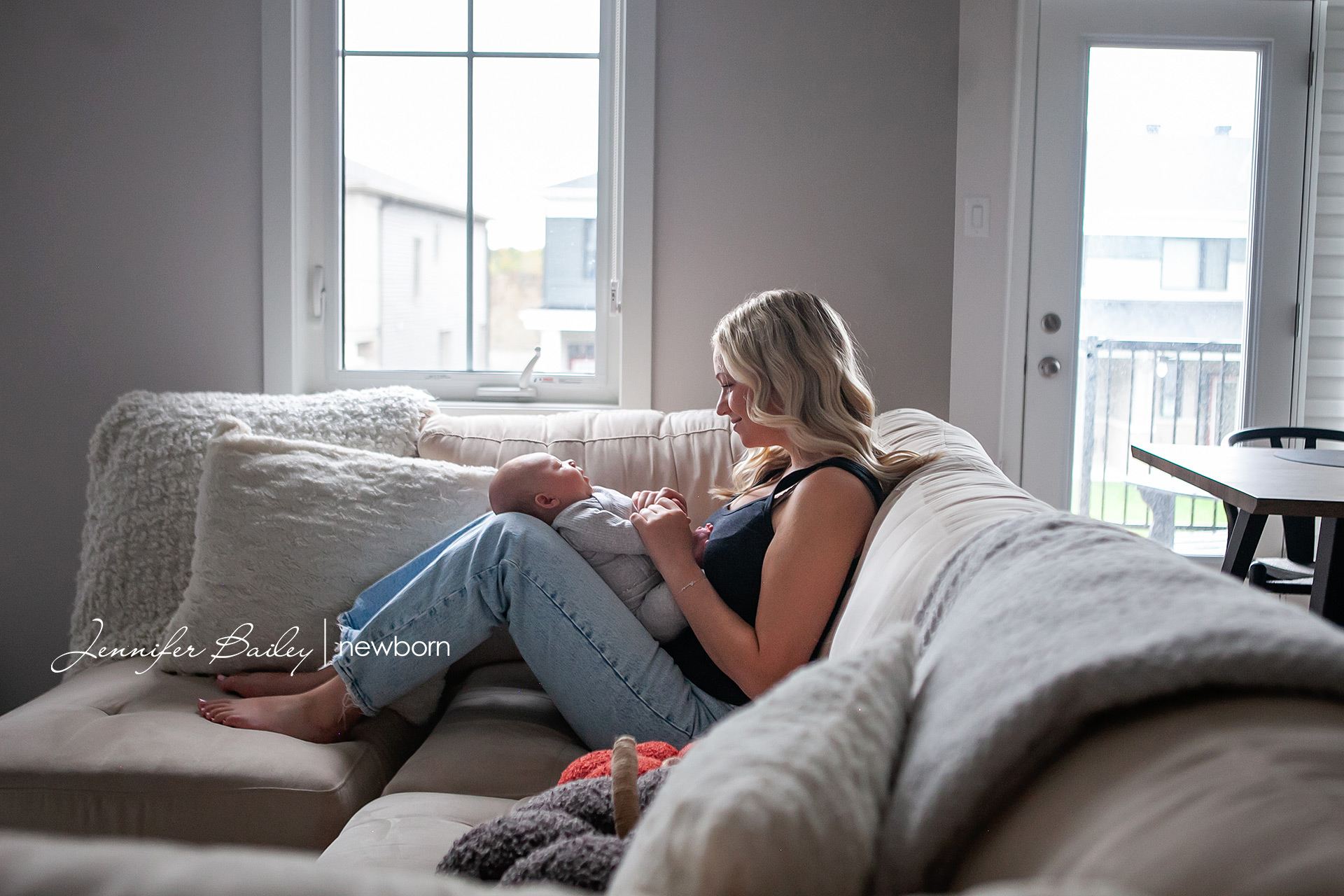 Jennifer Bailey Photography, Ottawa Newborn photographer