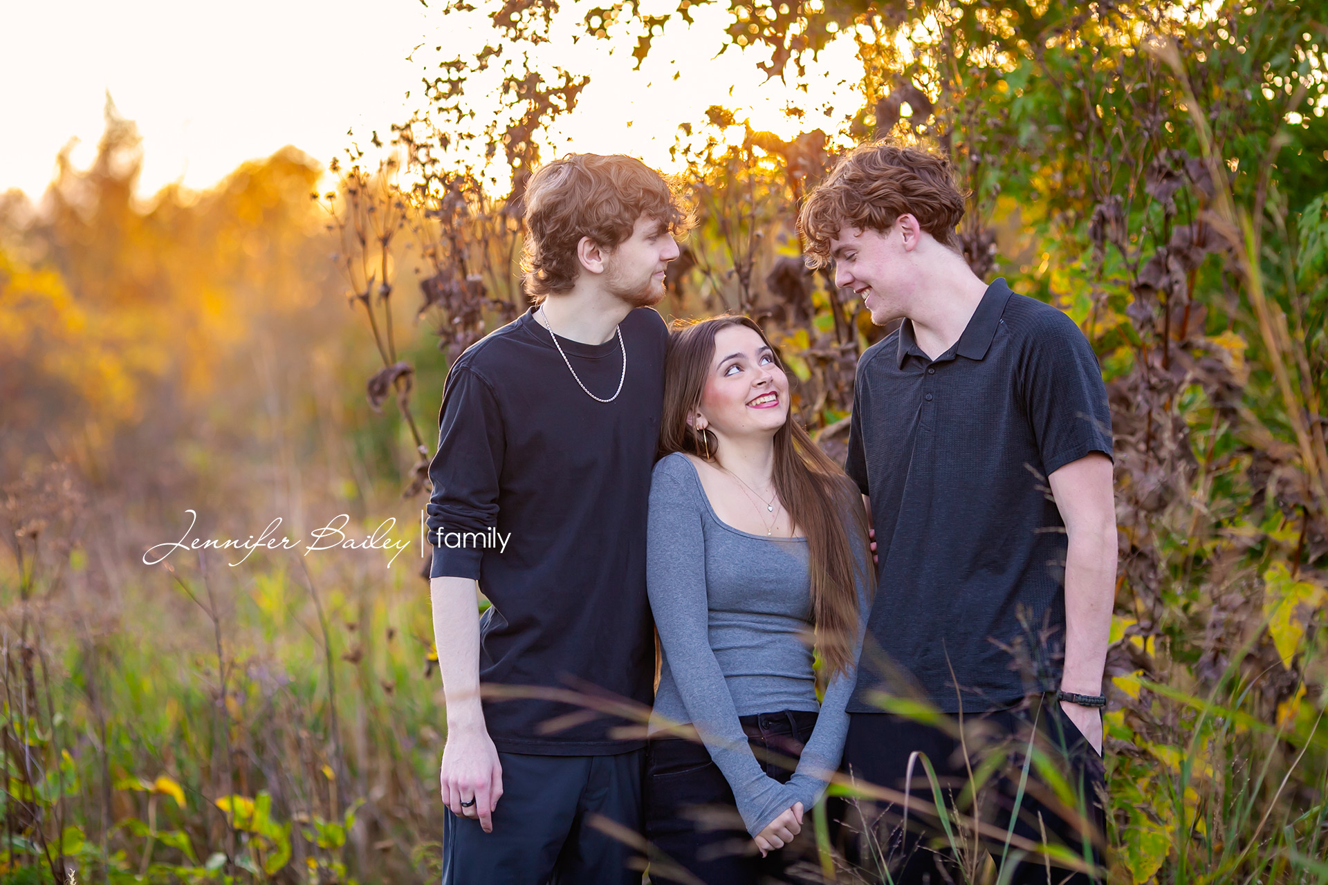 Jennifer Bailey Photography, fall family photographer, fall photos Ottawa